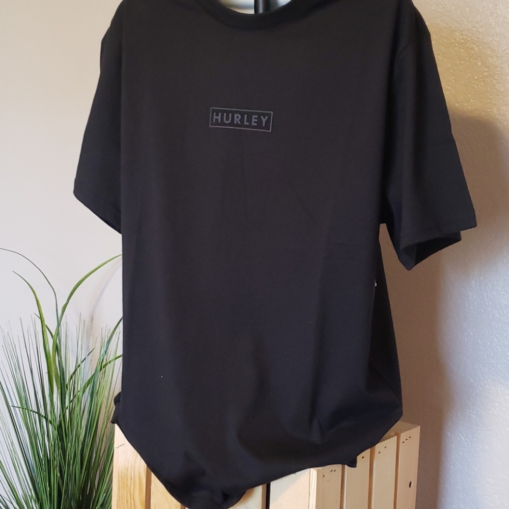 NWT Hurley Short Sleeve Tee